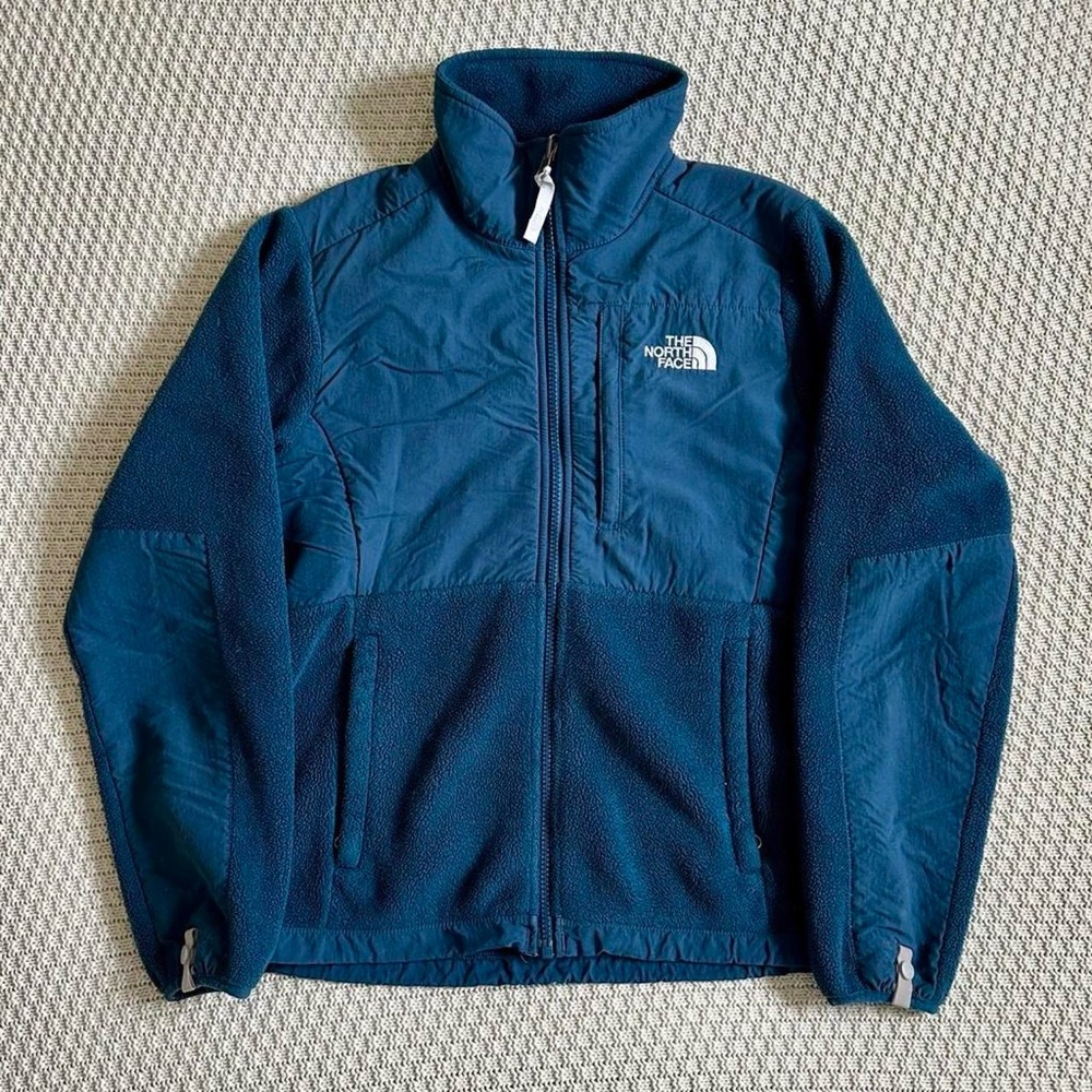 The North Face Women’s Dark Blue Full-Zip Performance Fleece Jacket